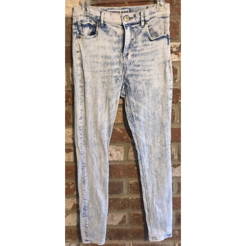 🎯EXPRESS Acid Wash Hi-Rise Legging - Picture 4 of 8